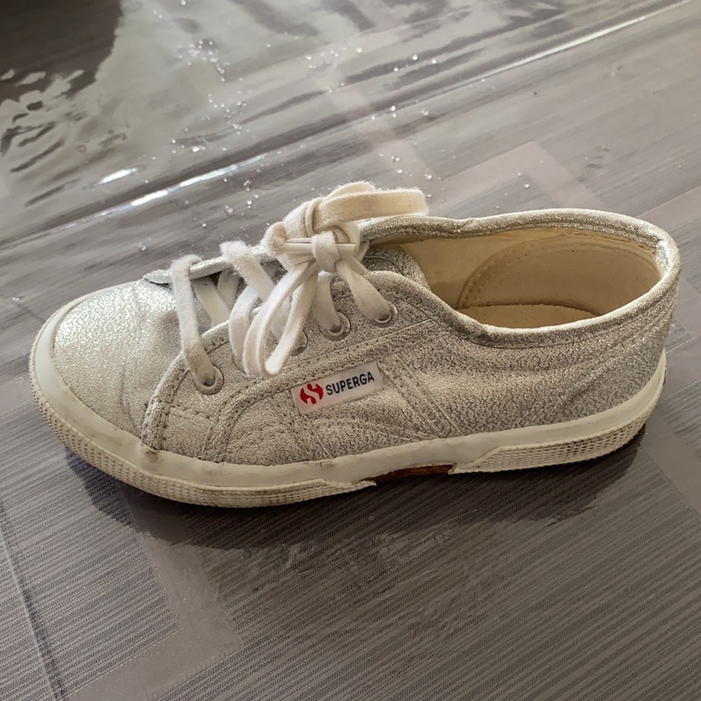 Superga silver glittery fabric sneaker sz 11 CUTE
